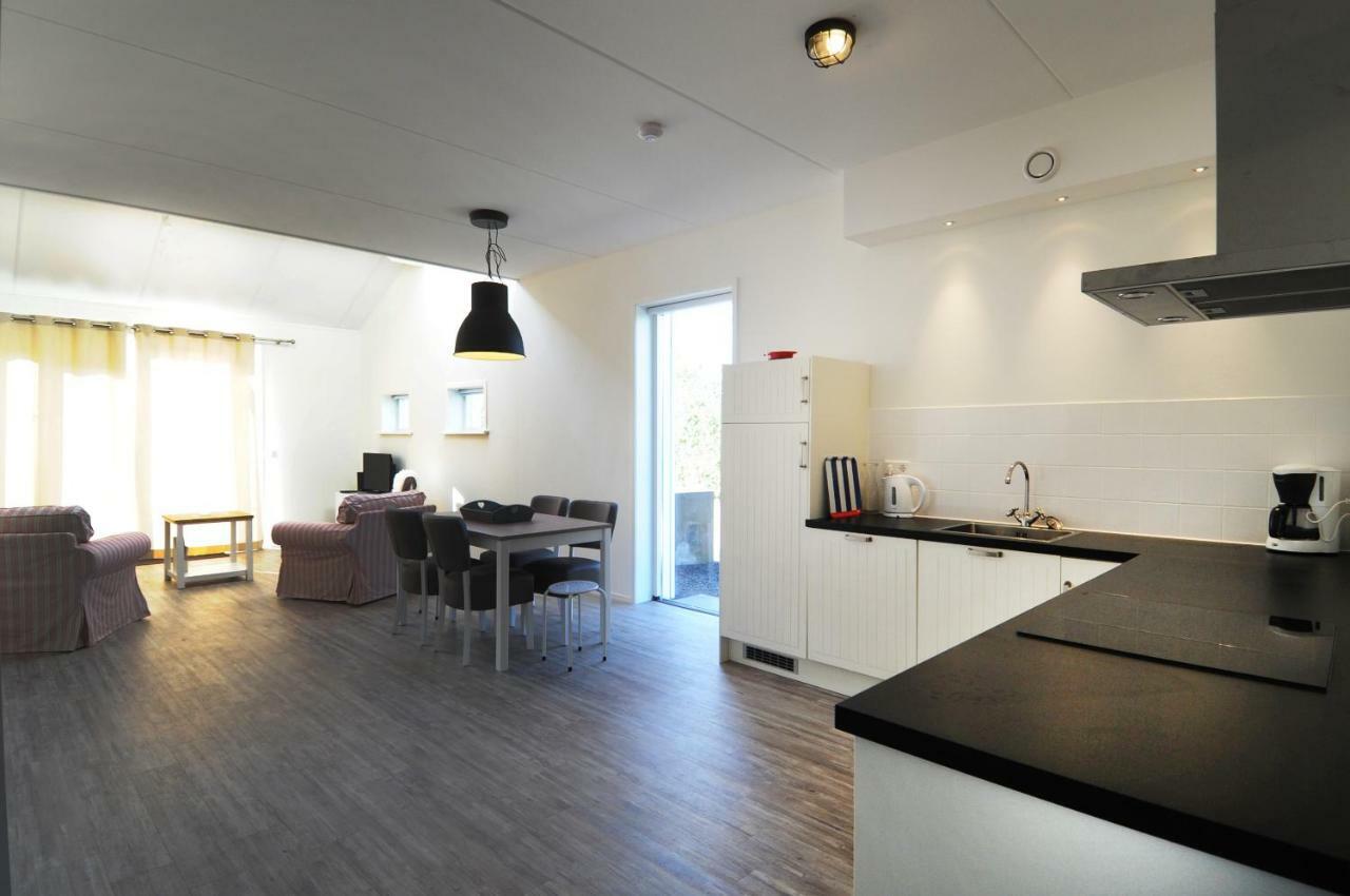 Vakantiehuizen 'T Centrum โอชต์คาเปลเล ภายนอก รูปภาพ