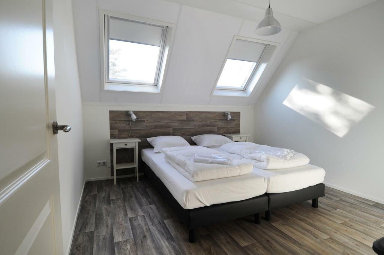 Vakantiehuizen 'T Centrum โอชต์คาเปลเล ภายนอก รูปภาพ