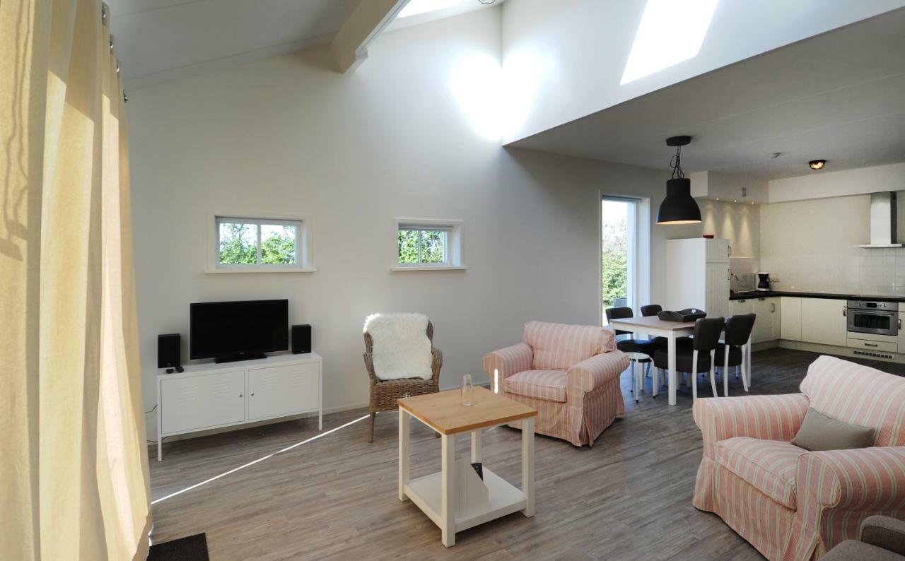 Vakantiehuizen 'T Centrum โอชต์คาเปลเล ภายนอก รูปภาพ