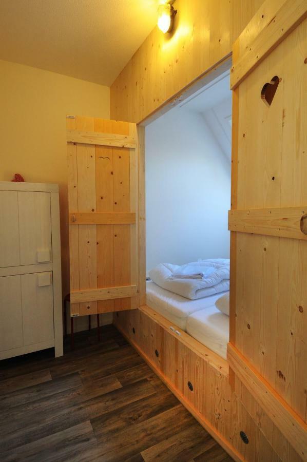Vakantiehuizen 'T Centrum โอชต์คาเปลเล ภายนอก รูปภาพ