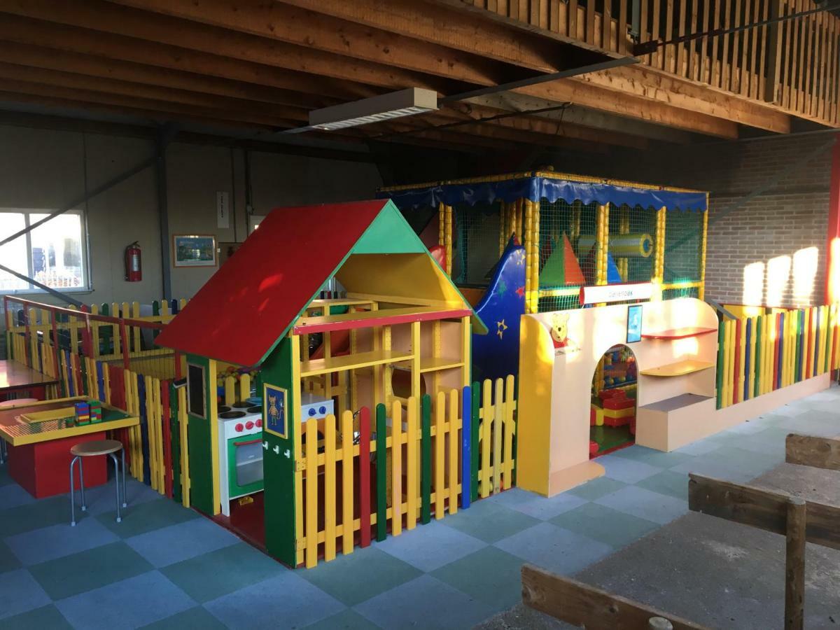 Vakantiehuizen 'T Centrum โอชต์คาเปลเล ภายนอก รูปภาพ